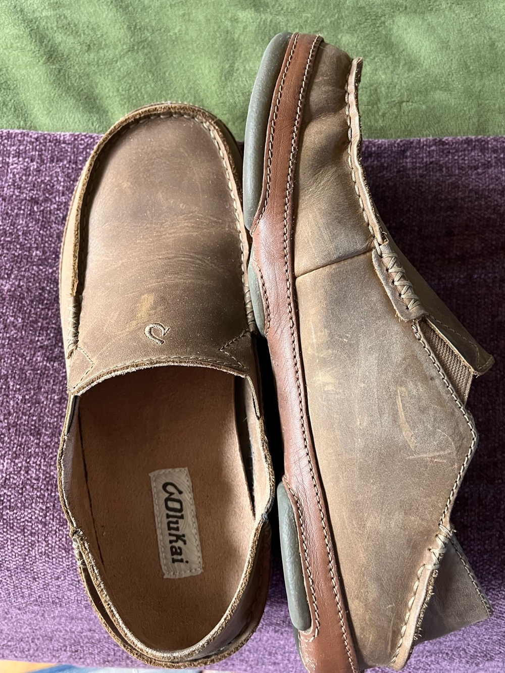 Men’s OluKai loafers